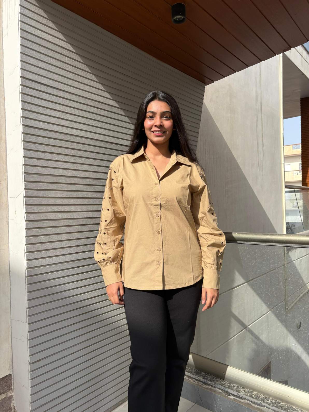 Solid poplin cotton shirt