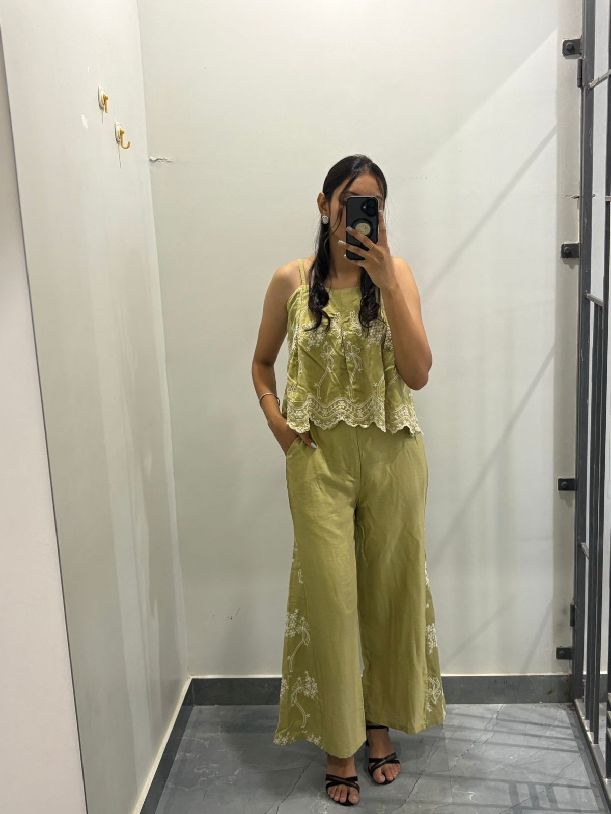 Embroidered crop top coordset