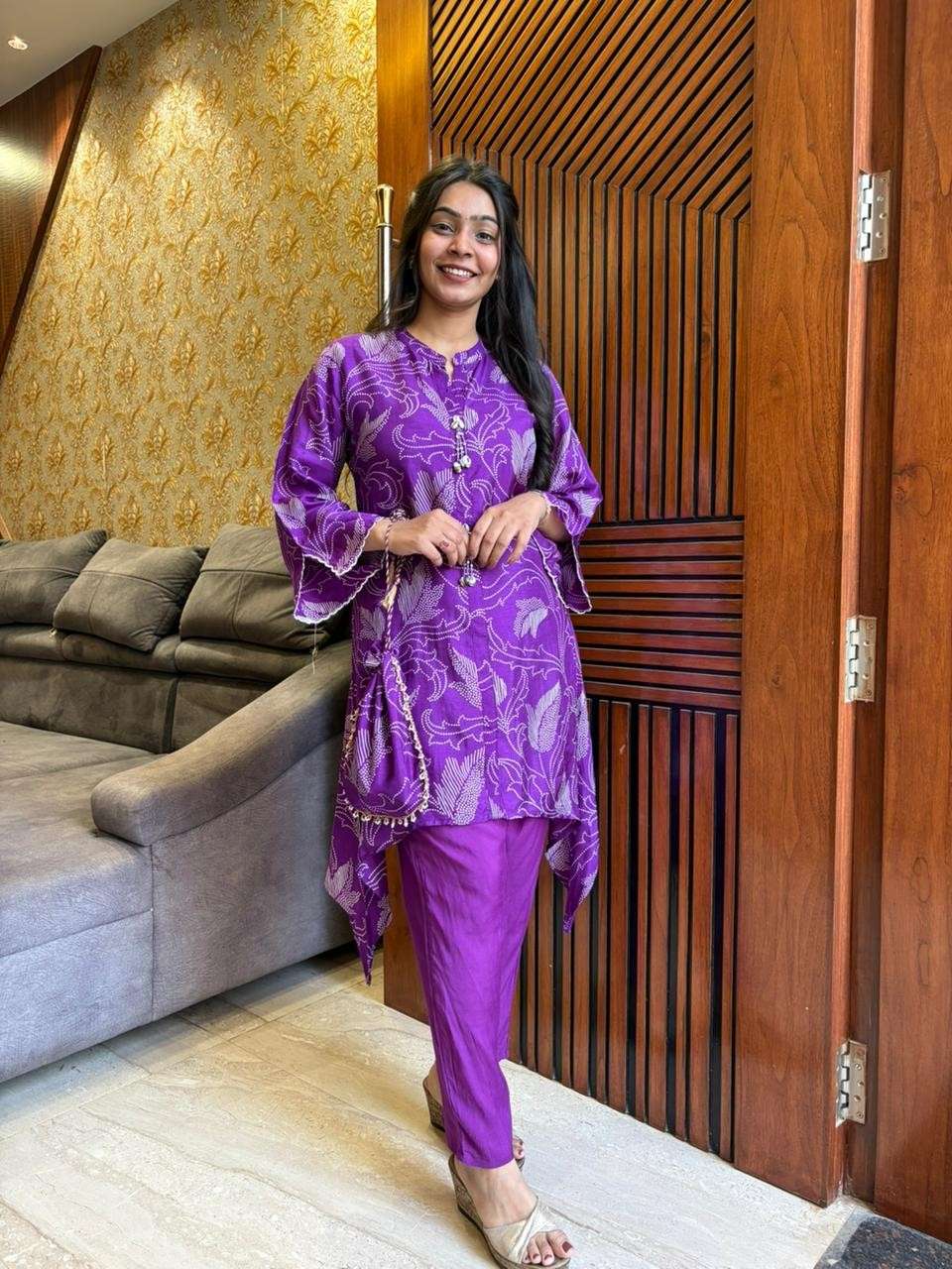 Bandhej light party wear coordset