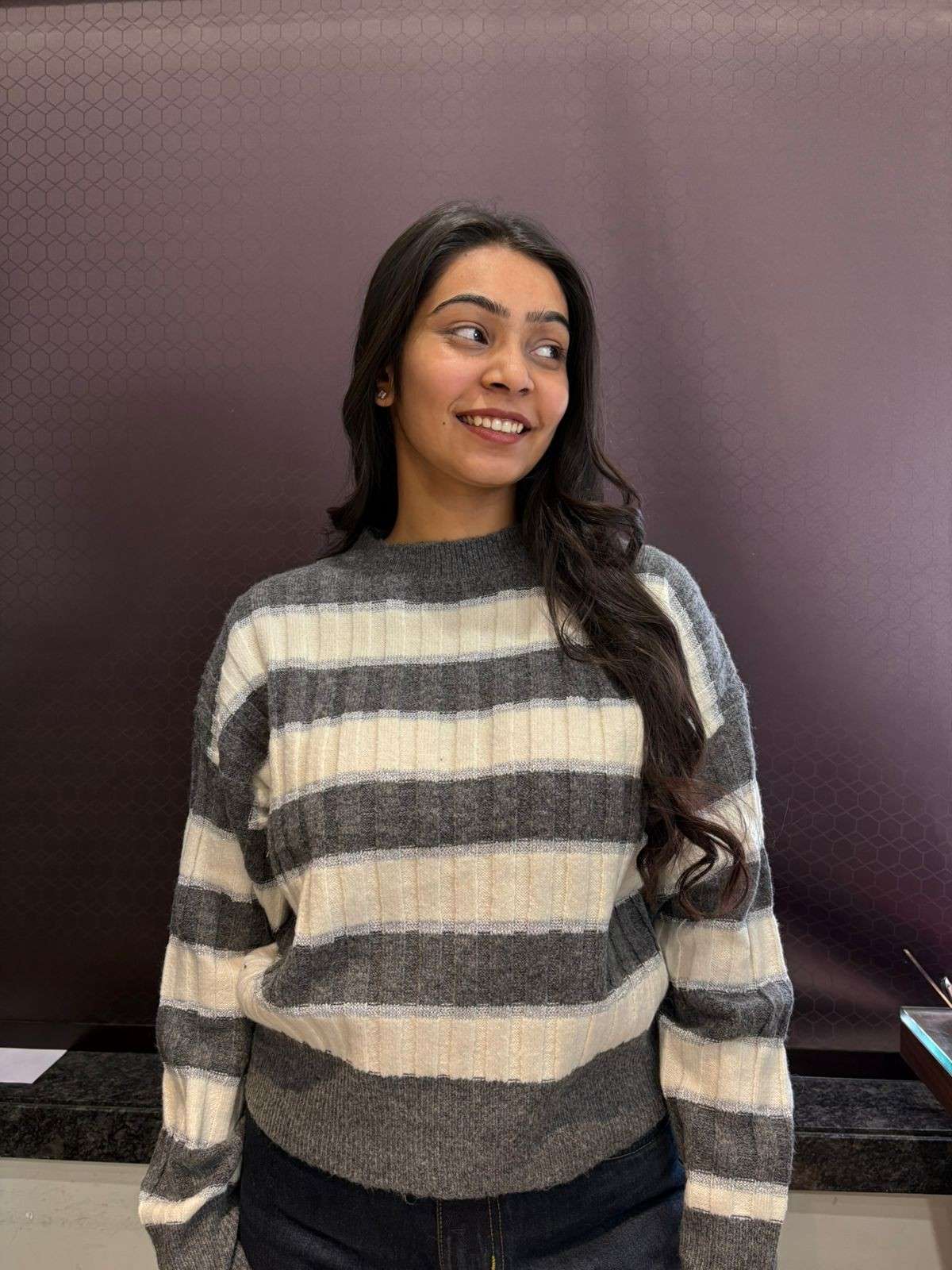 Stripe grey pullover